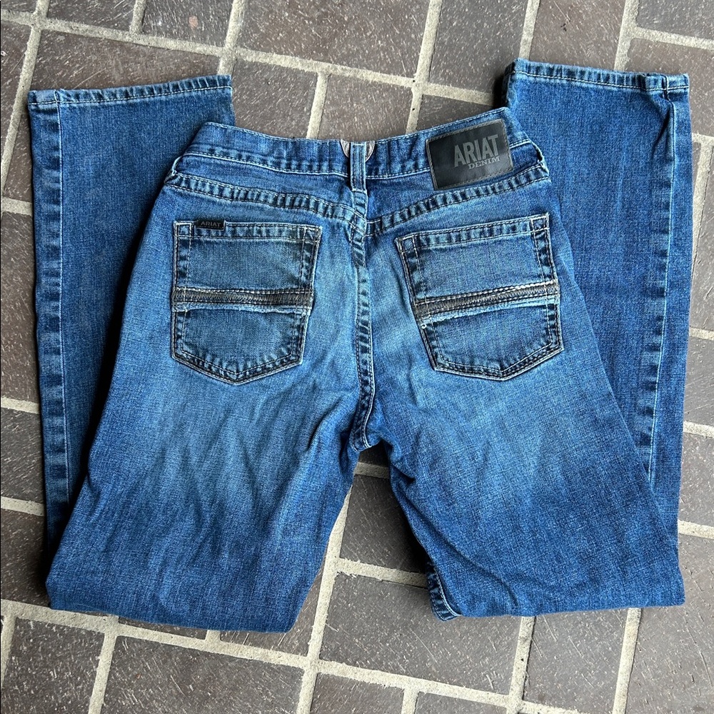 Ariat’s M2 Jeans 30x34